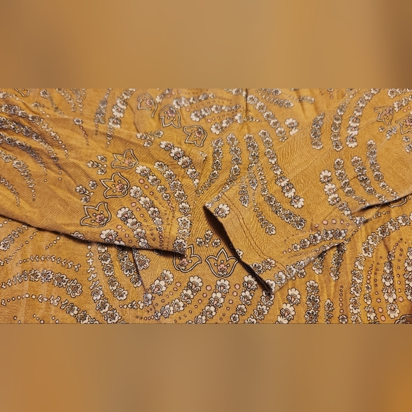 Ann Taylor Mustard Yellow Floral Turtleneck Top Blouse Size XS - Picture 11 of 12